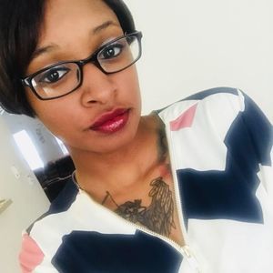 Meet your Posher, Natasha